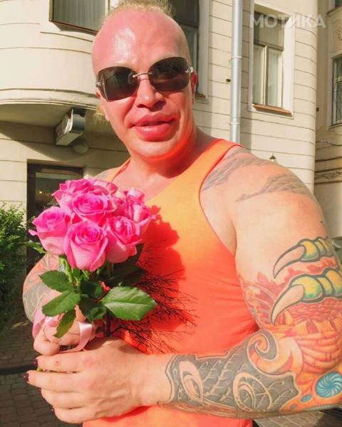 the_weirdest_russian_bodybuilder_640_12