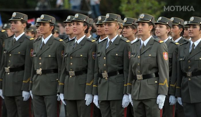 serbian_women_in_uniform_23